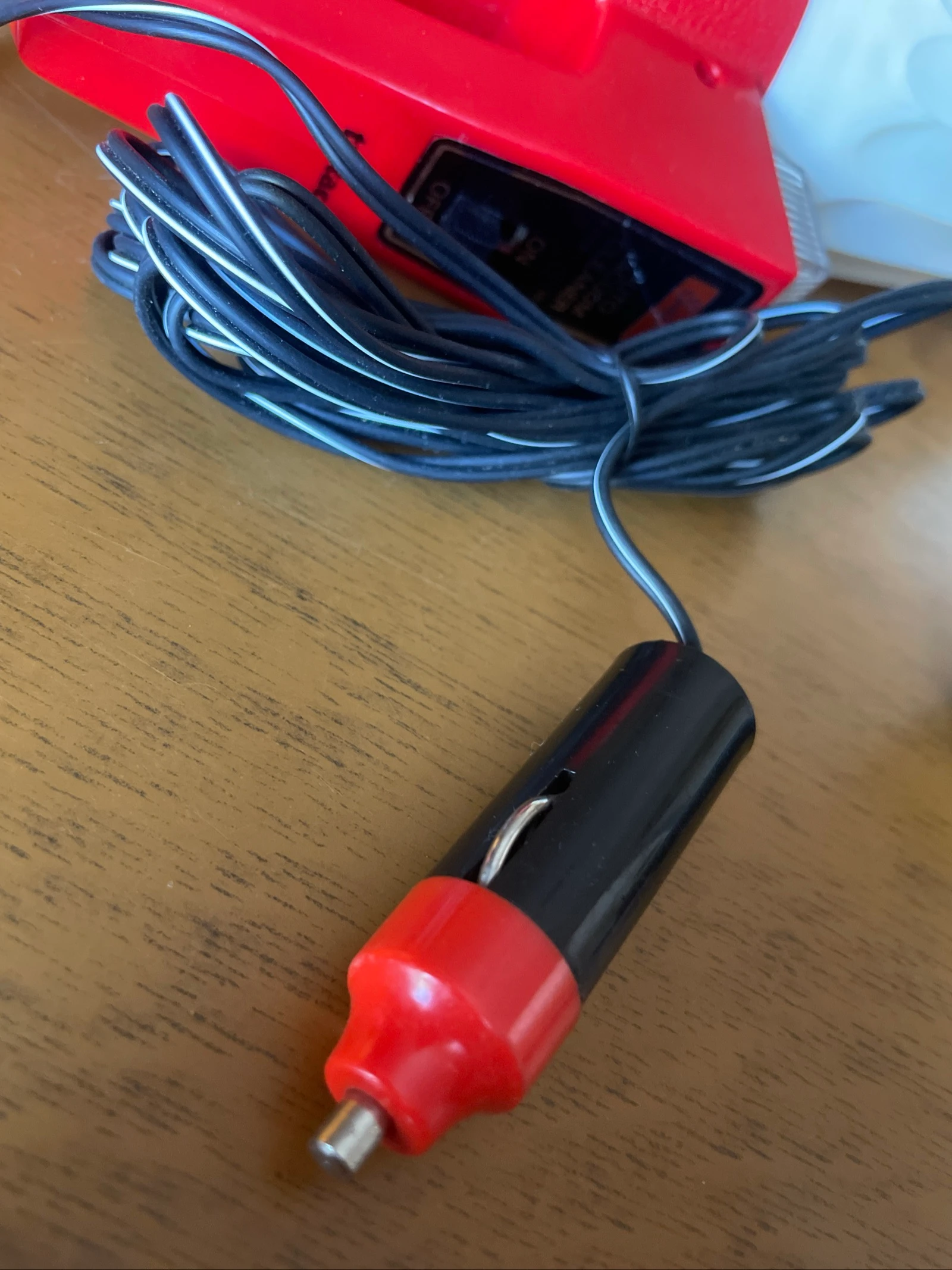 Vintage car vacuum – photo 2
